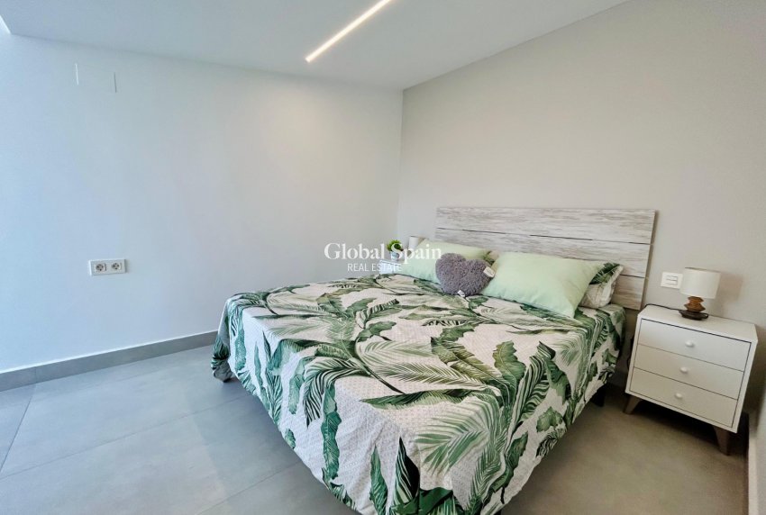Venta - CASA -
TORREVIEJA - Costa Blanca