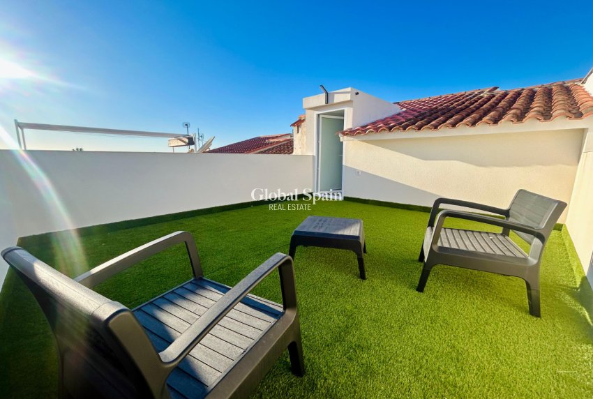 Venta - CASA -
TORREVIEJA - Costa Blanca