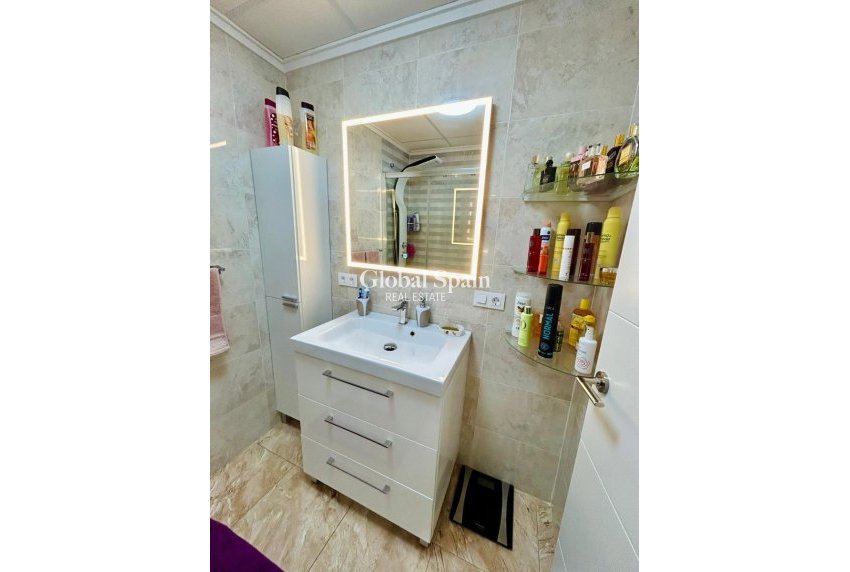 Venta - CASA -
TORREVIEJA - Costa Blanca