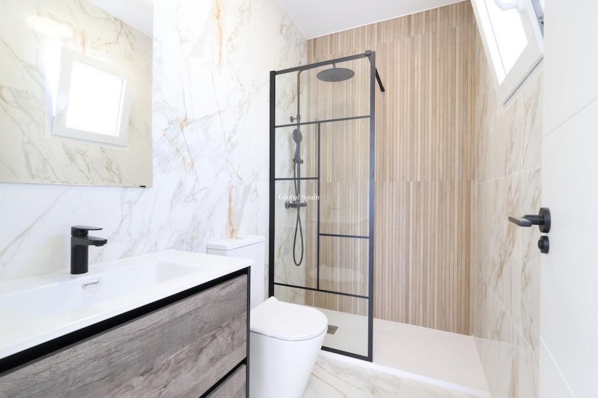 Venta - CASA -
TORREVIEJA - Costa Blanca