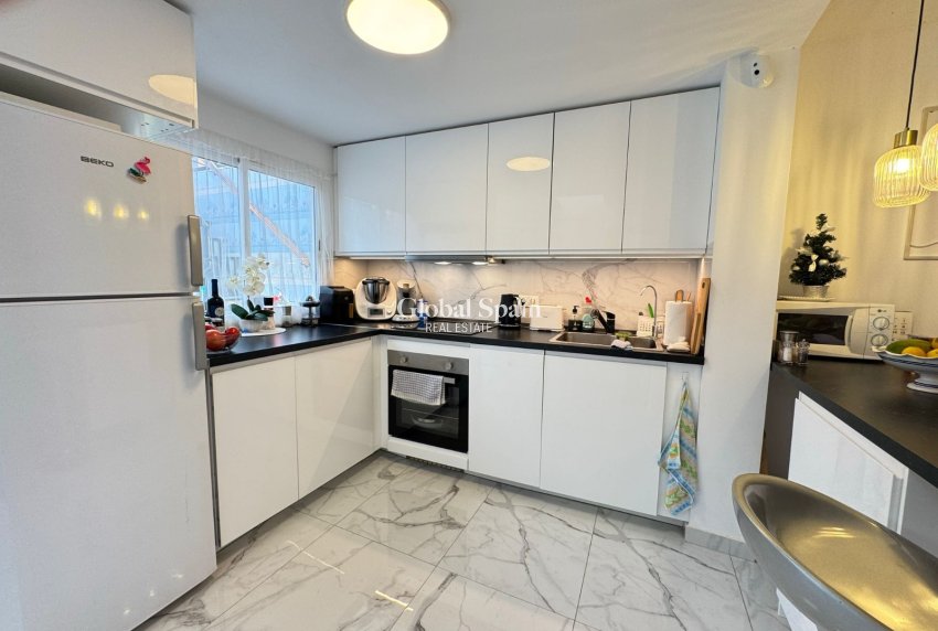 Venta - CASA -
TORREVIEJA - Costa Blanca