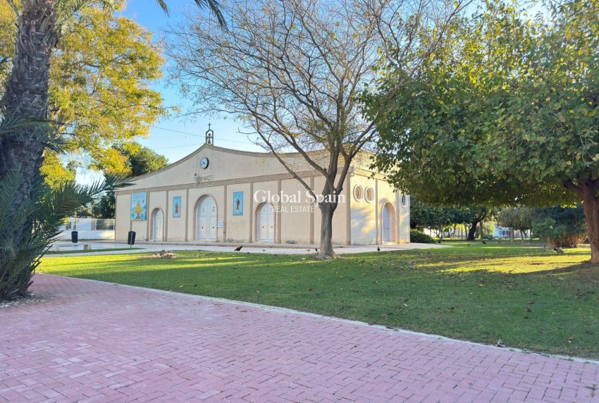 Venta - CASA -
TORREVIEJA - Costa Blanca