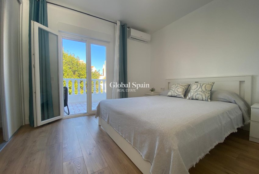 Venta - CASA -
TORREVIEJA - Costa Blanca