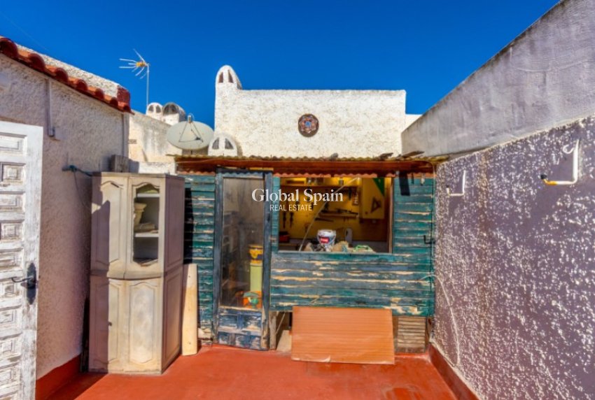 Venta - CASA -
TORREVIEJA - Costa Blanca