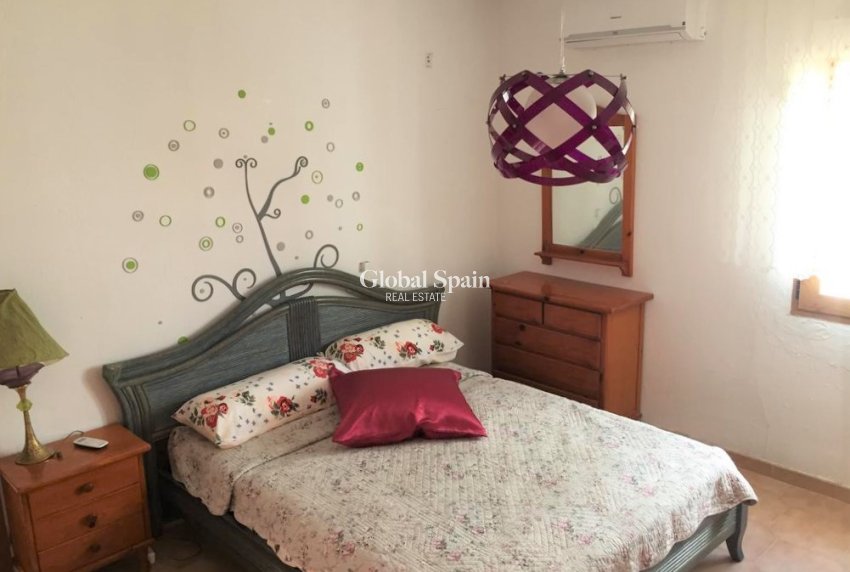 Venta - CASA -
TORREVIEJA - Costa Blanca