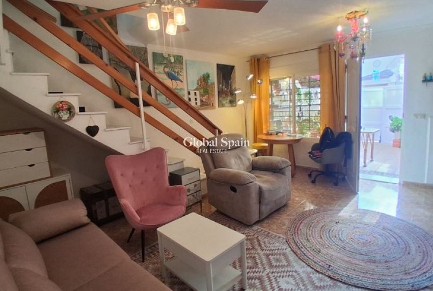 Venta - CASA -
TORREVIEJA - Costa Blanca