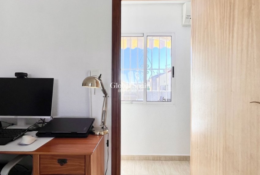 Venta - CASA -
TORREVIEJA - Costa Blanca