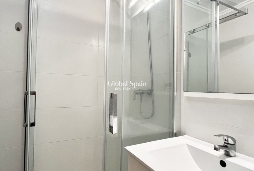 Venta - CASA -
TORREVIEJA - Costa Blanca