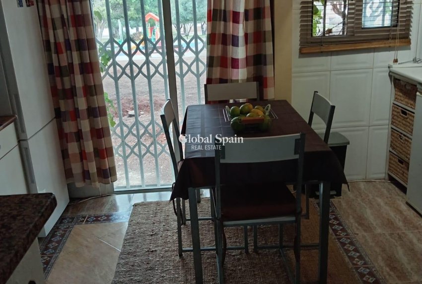 Venta - CASA -
TORREVIEJA - Costa Blanca