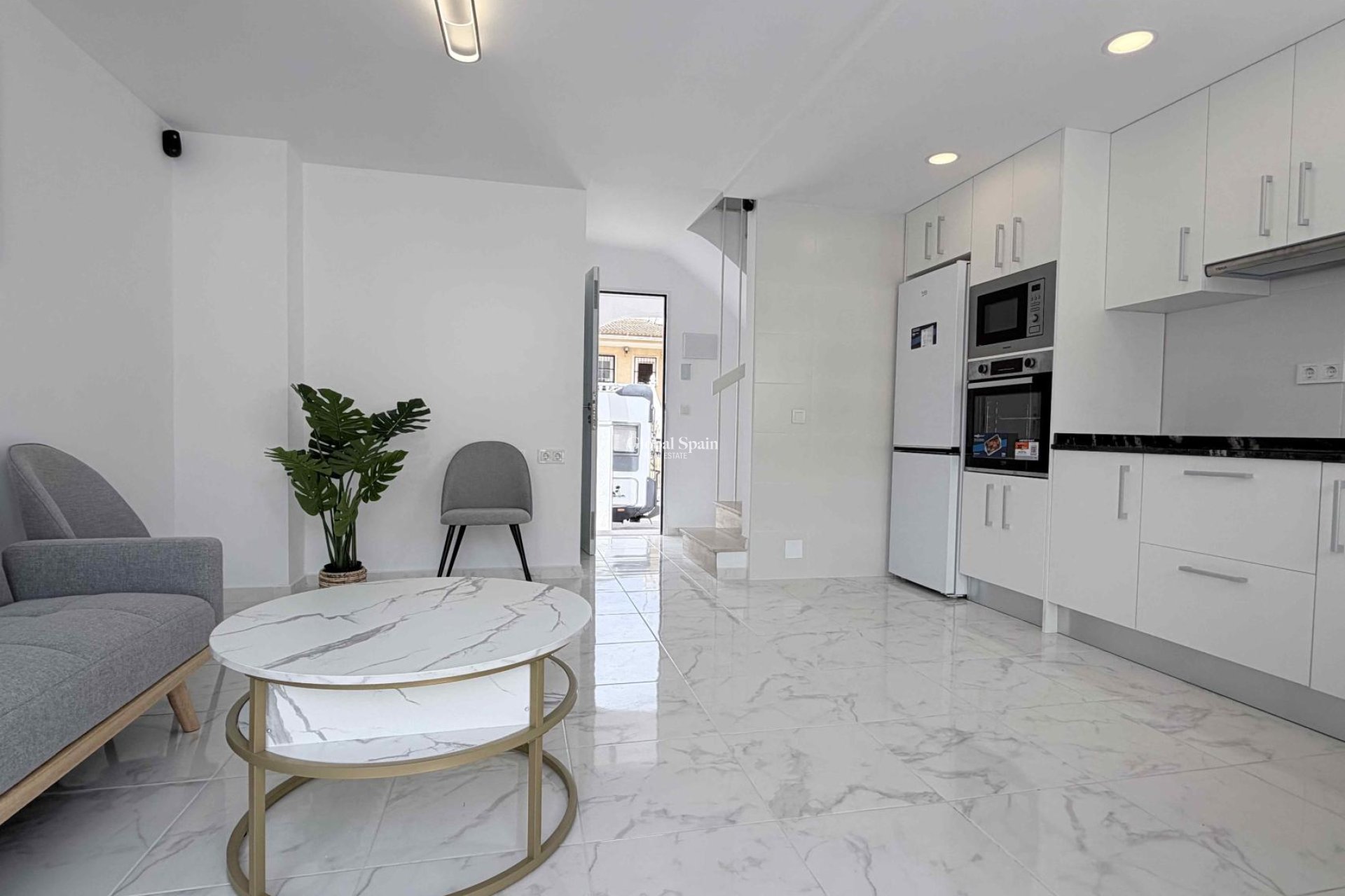 Venta - CASA -
TORREVIEJA - Costa Blanca