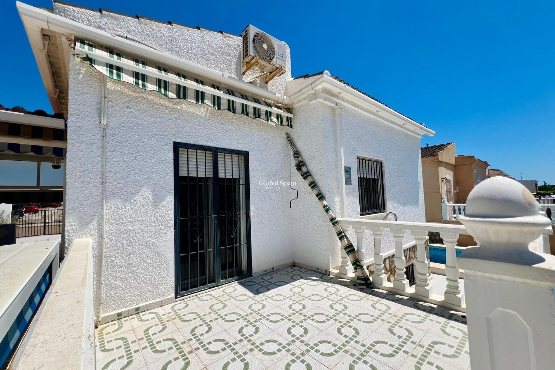 Venta - CASA -
TORREVIEJA - Costa Blanca