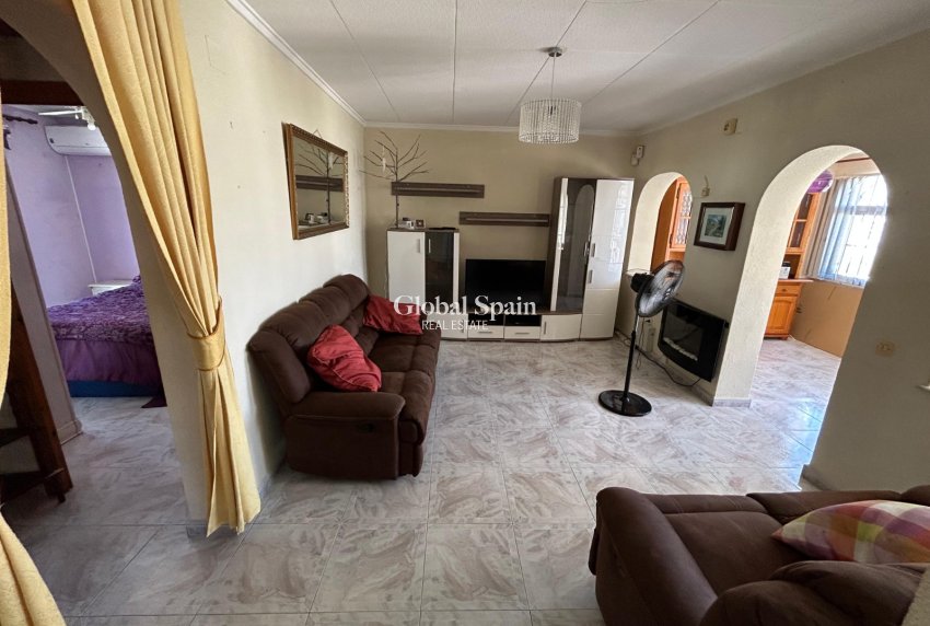 Venta - CASA -
TORREVIEJA - Costa Blanca