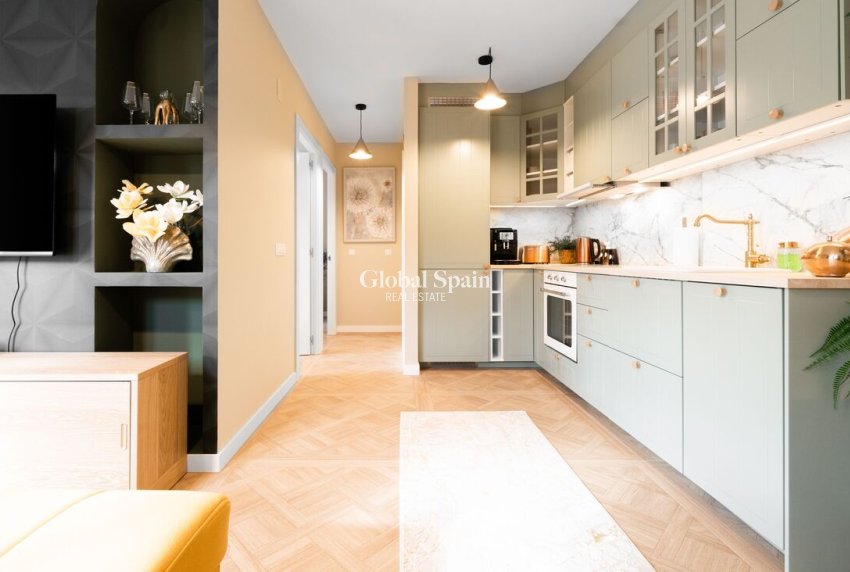 Venta - CASA -
TORREVIEJA - Costa Blanca