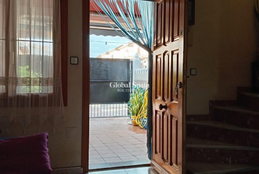 Venta - CASA -
TORREVIEJA - Costa Blanca