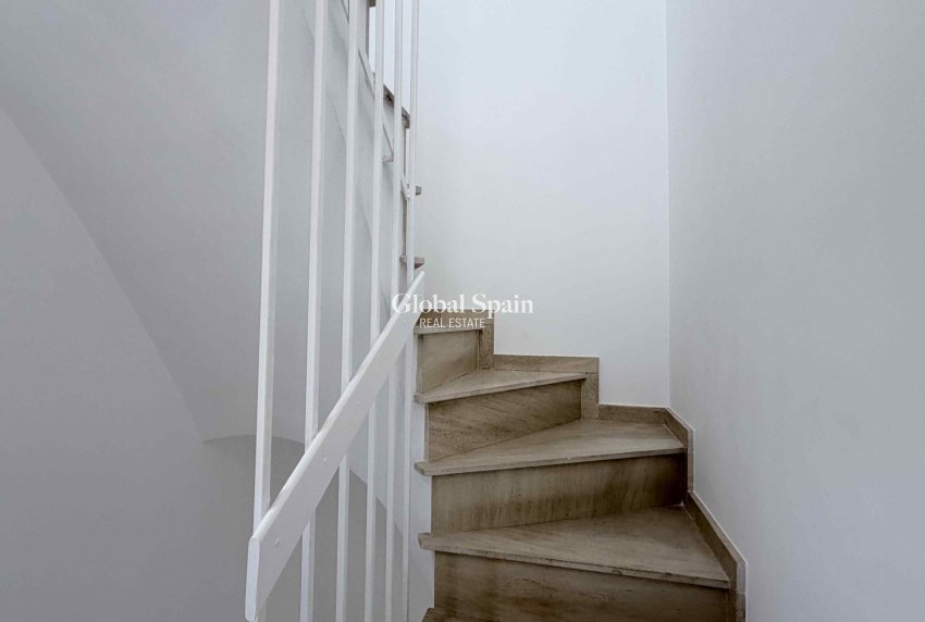 Venta - CASA -
TORREVIEJA - Costa Blanca