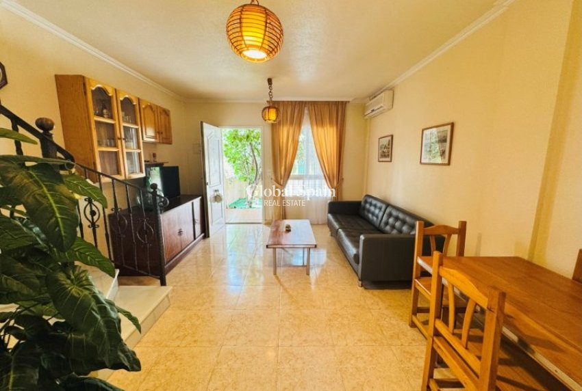Venta - CASA -
TORREVIEJA - Costa Blanca
