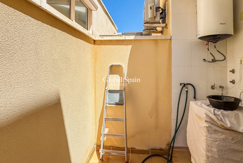 Venta - CASA -
TORREVIEJA - Costa Blanca