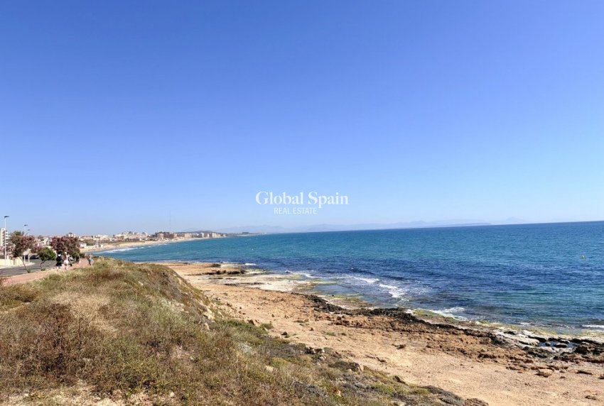 Venta - CASA -
TORREVIEJA - Costa Blanca