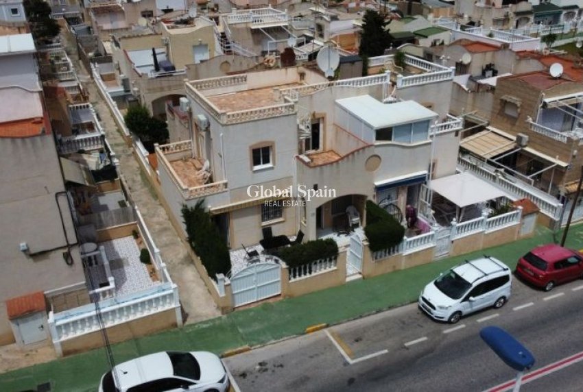 Venta - CASA -
TORREVIEJA - Costa Blanca