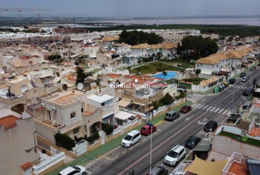 Venta - CASA -
TORREVIEJA - Costa Blanca