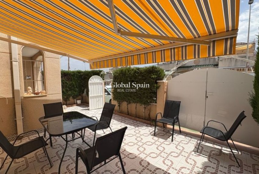 Venta - CASA -
TORREVIEJA - Costa Blanca