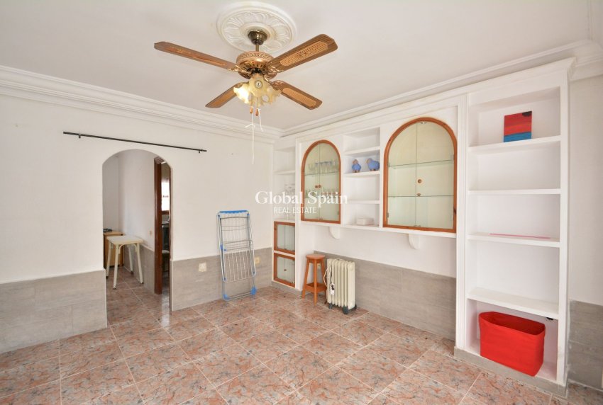 Venta - CASA -
TORREVIEJA - Costa Blanca