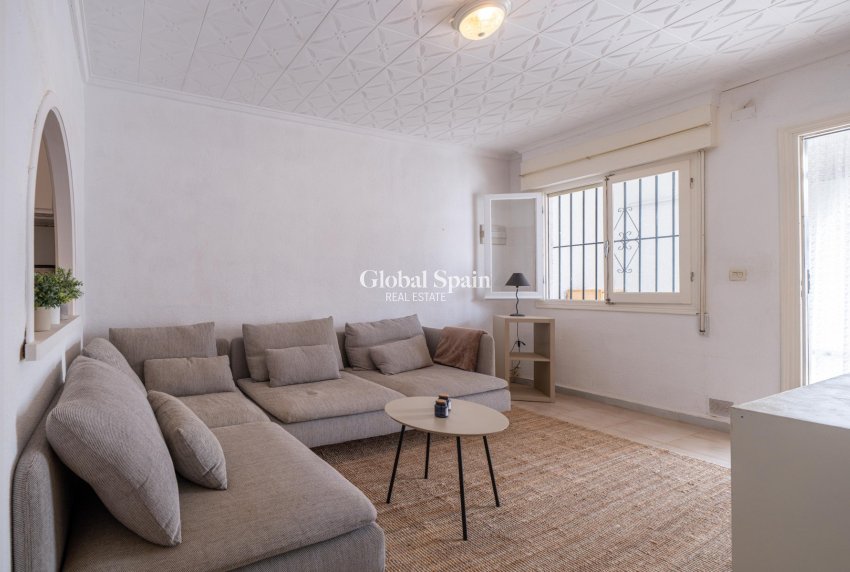 Venta - CASA -
TORREVIEJA - El Chaparal