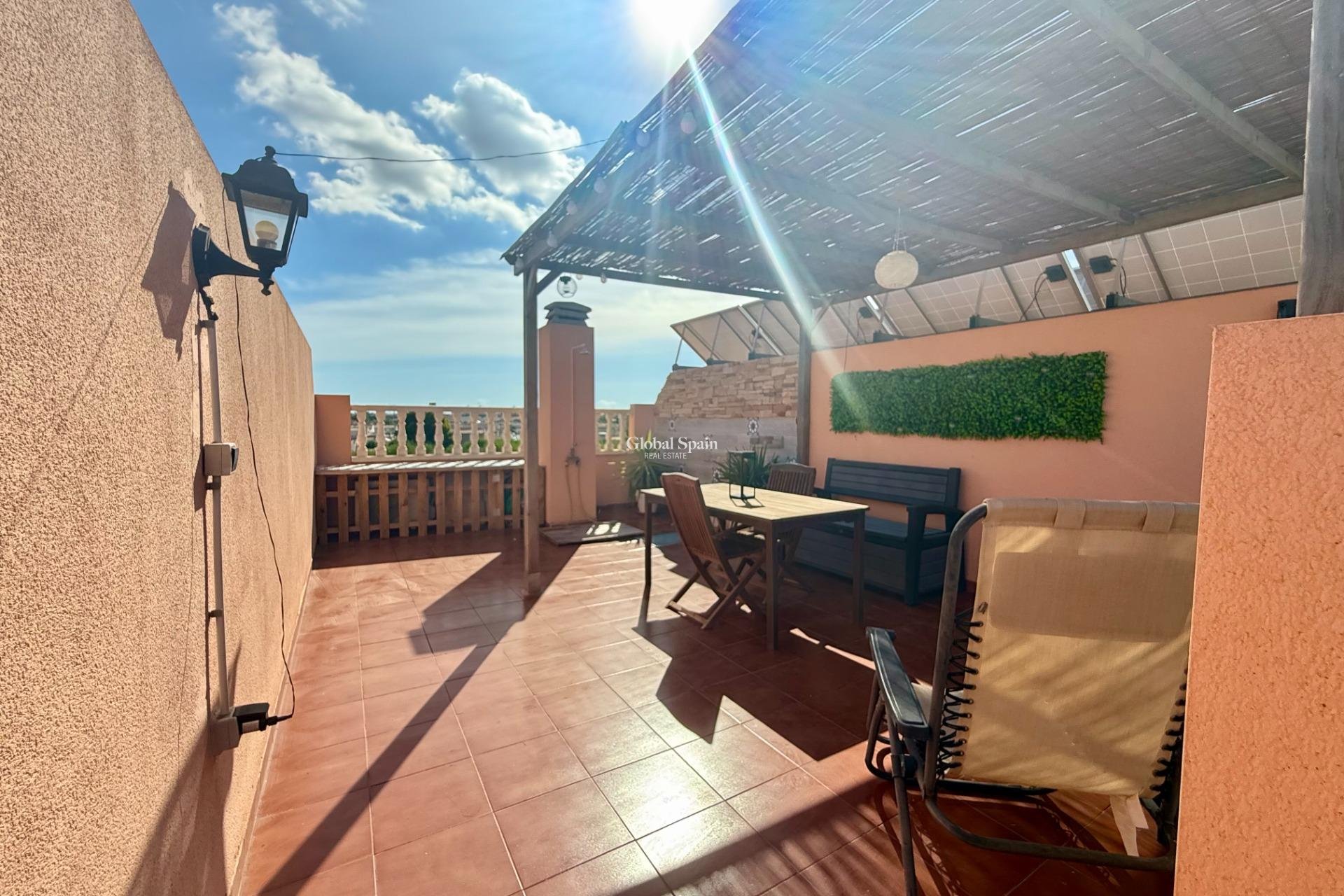 Venta - CASA -
TORREVIEJA - El limonar