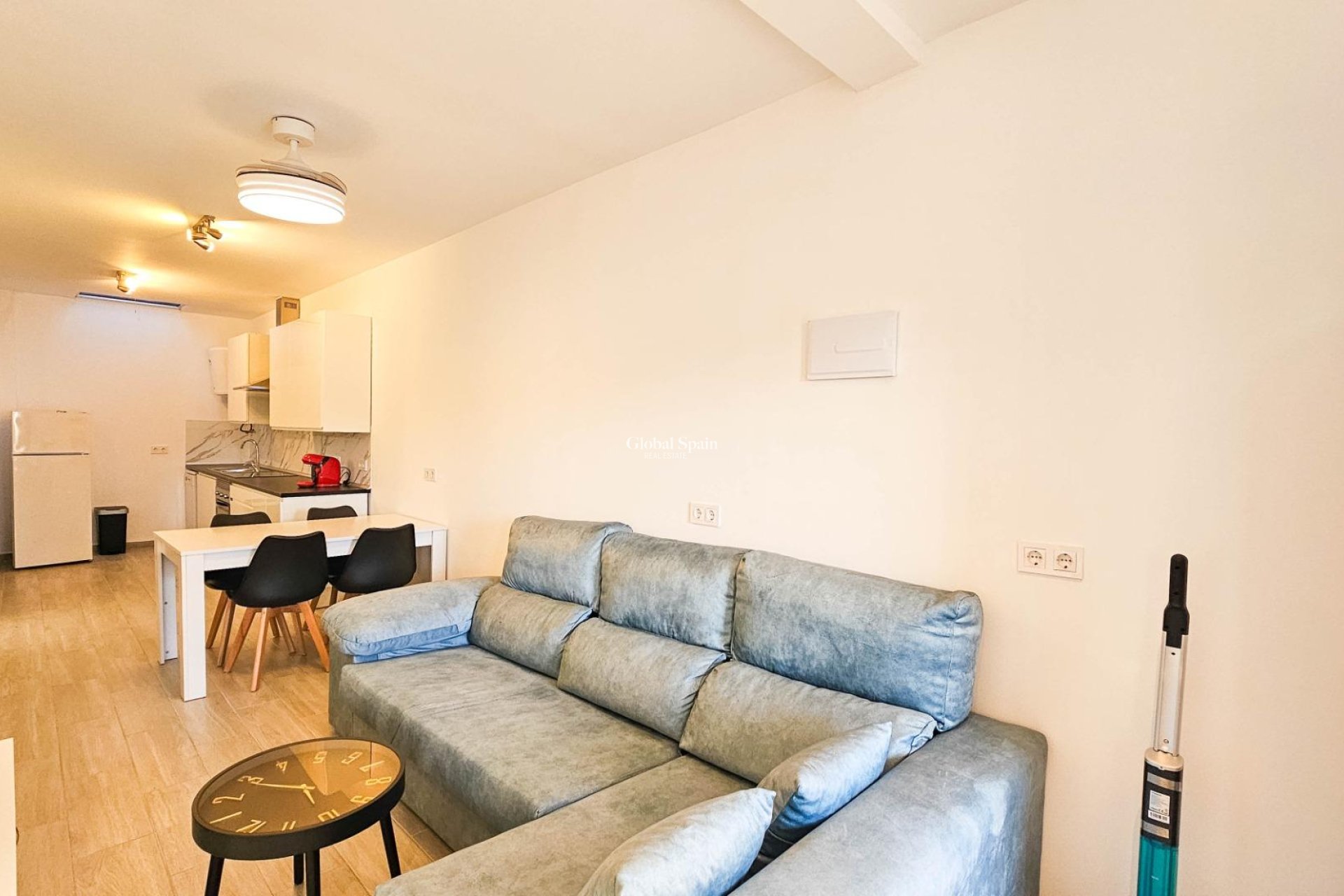 Venta - CASA -
TORREVIEJA - El limonar