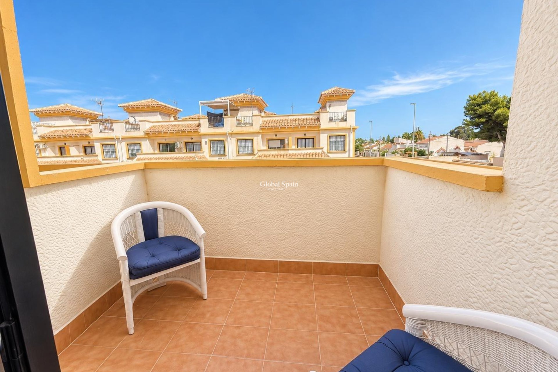 Venta - CASA -
TORREVIEJA - El limonar