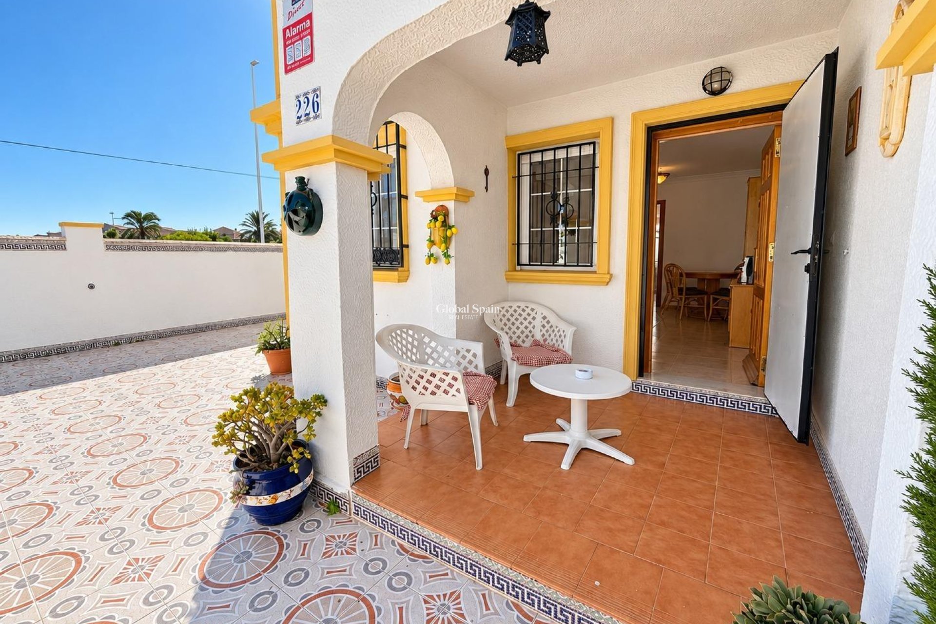 Venta - CASA -
TORREVIEJA - El limonar