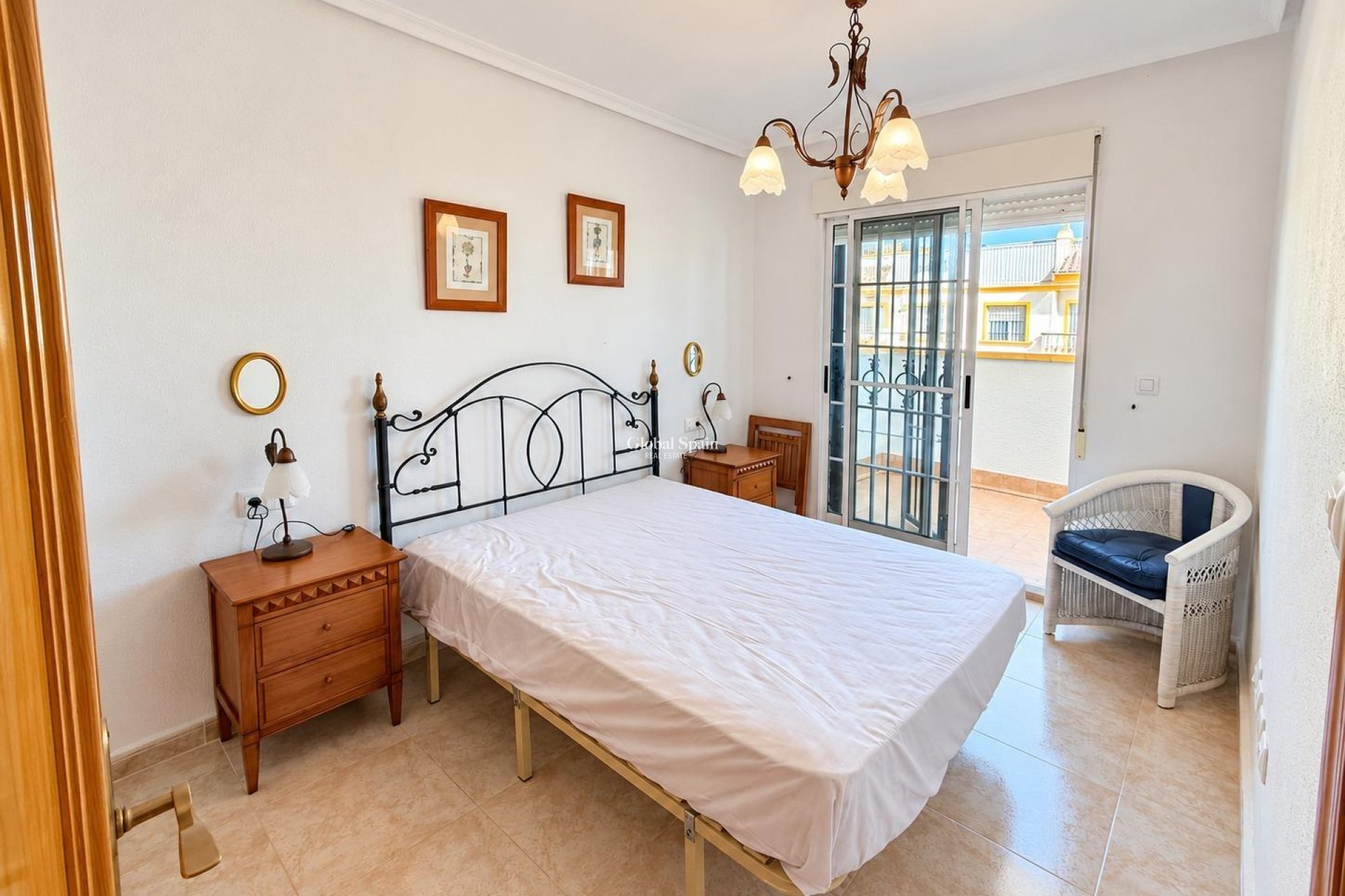 Venta - CASA -
TORREVIEJA - El limonar