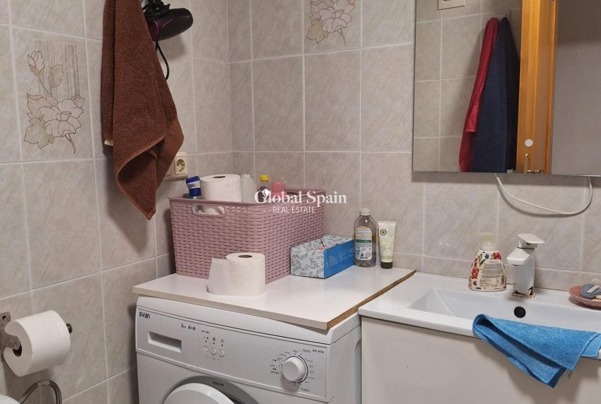 Venta - CASA -
TORREVIEJA - Habaneras