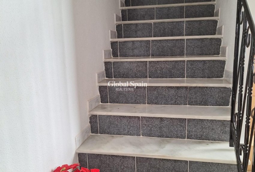 Venta - CASA -
TORREVIEJA - Habaneras
