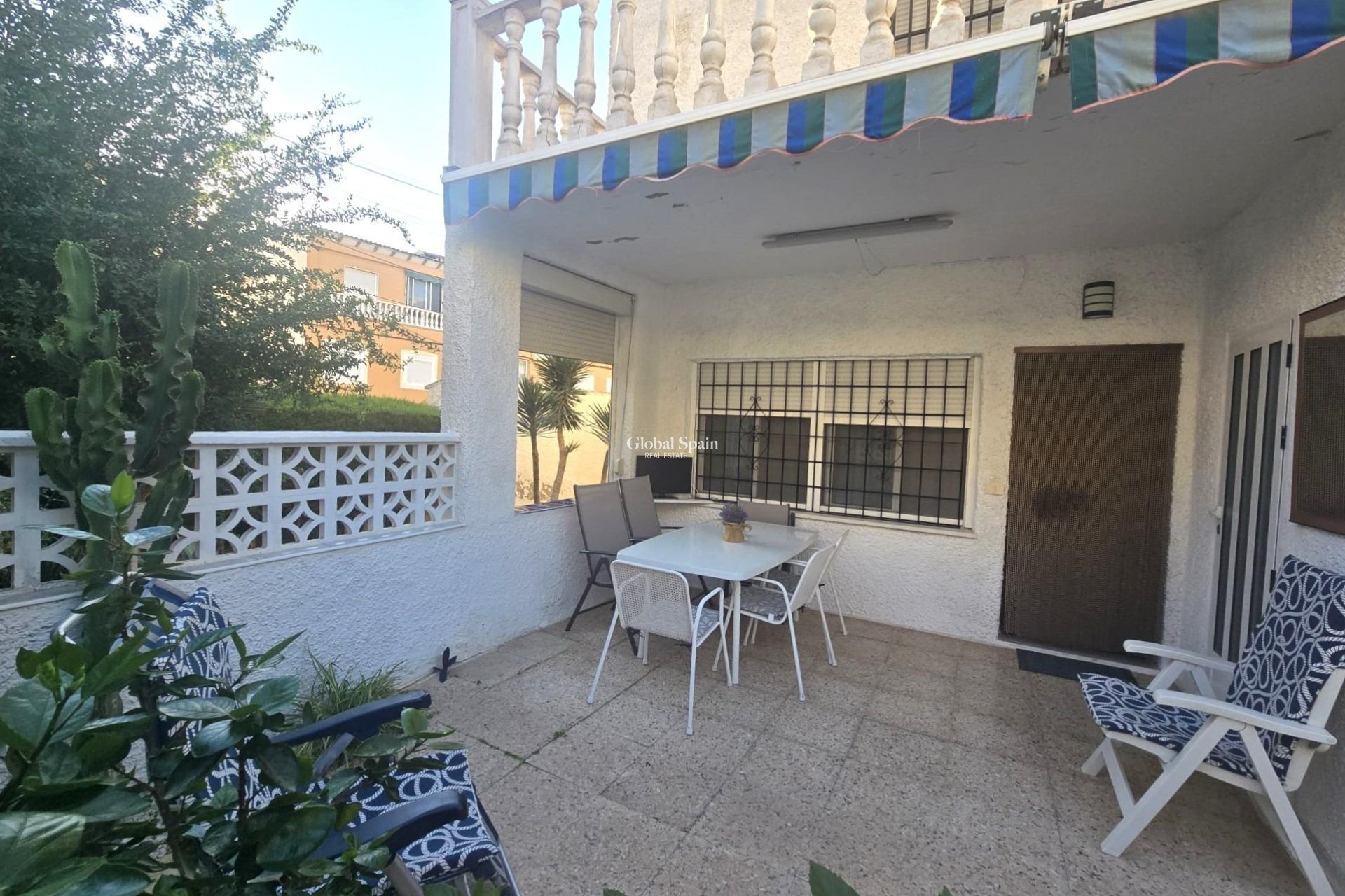 Venta - CASA -
TORREVIEJA - Habaneras