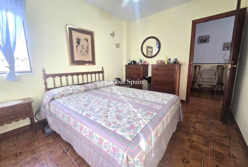 Venta - CASA -
TORREVIEJA - Habaneras