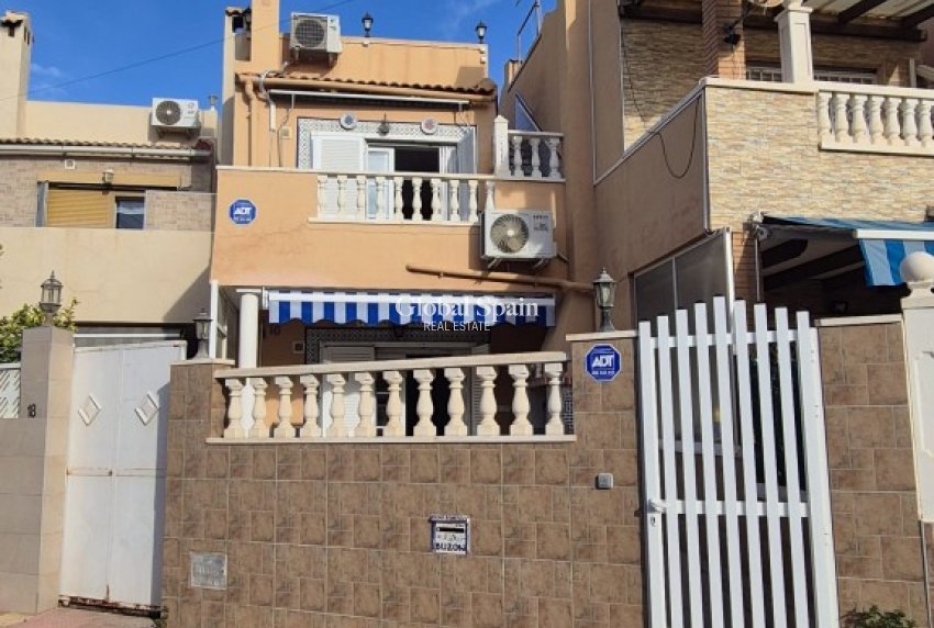 Venta - CASA -
TORREVIEJA - Inland