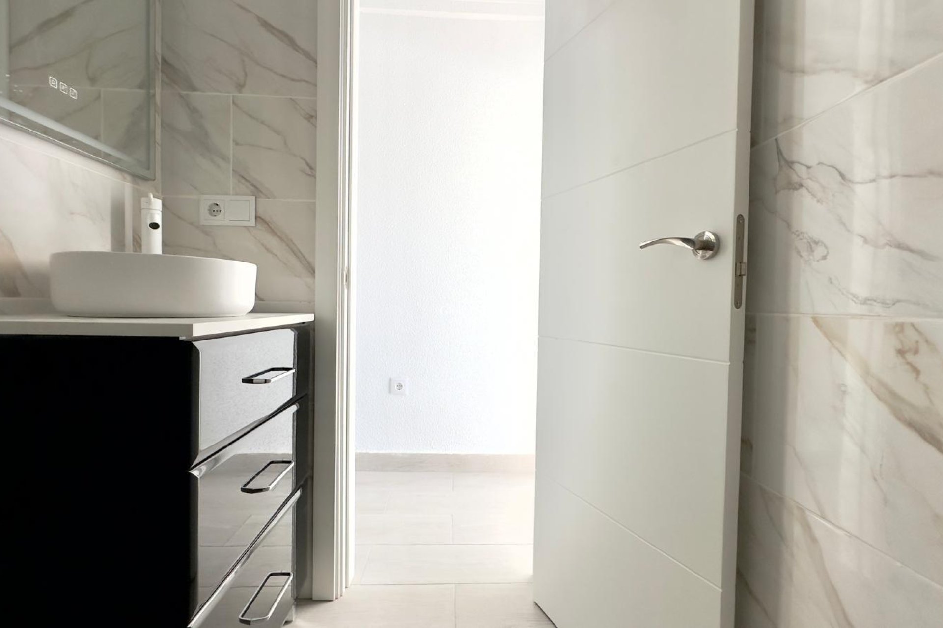 Venta - CASA -
TORREVIEJA - La Mata