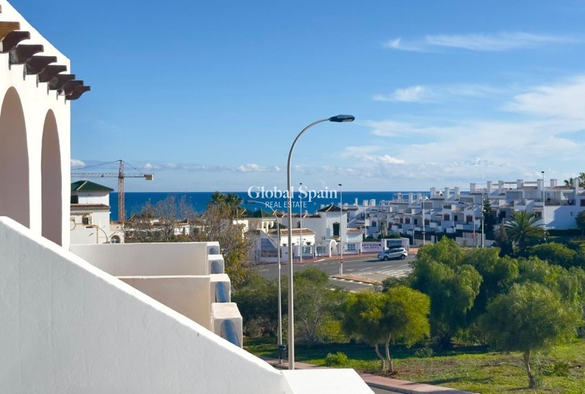 Venta - CASA -
TORREVIEJA - La Mata