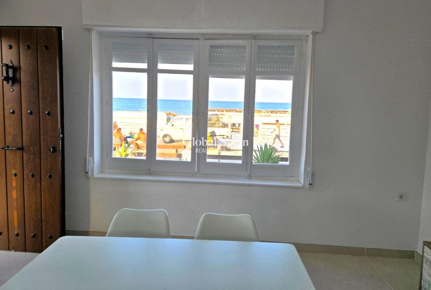 Venta - CASA -
TORREVIEJA - La Mata