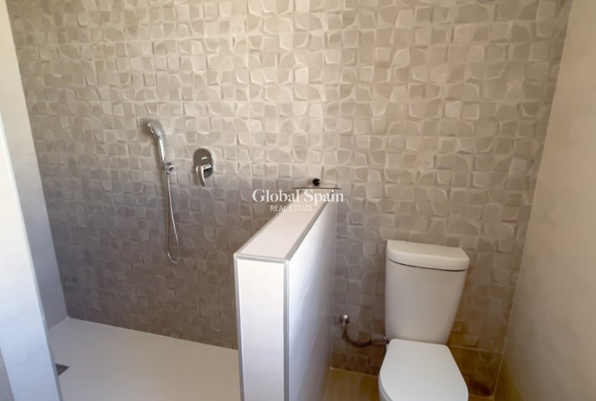 Venta - CASA -
TORREVIEJA - La Siesta - El Salado - Torreta