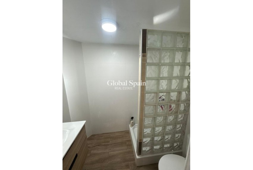 Venta - CASA -
TORREVIEJA - La Siesta - El Salado - Torreta