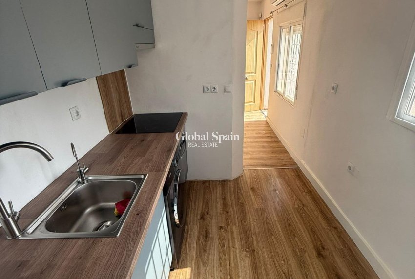 Venta - CASA -
TORREVIEJA - La Siesta - El Salado - Torreta