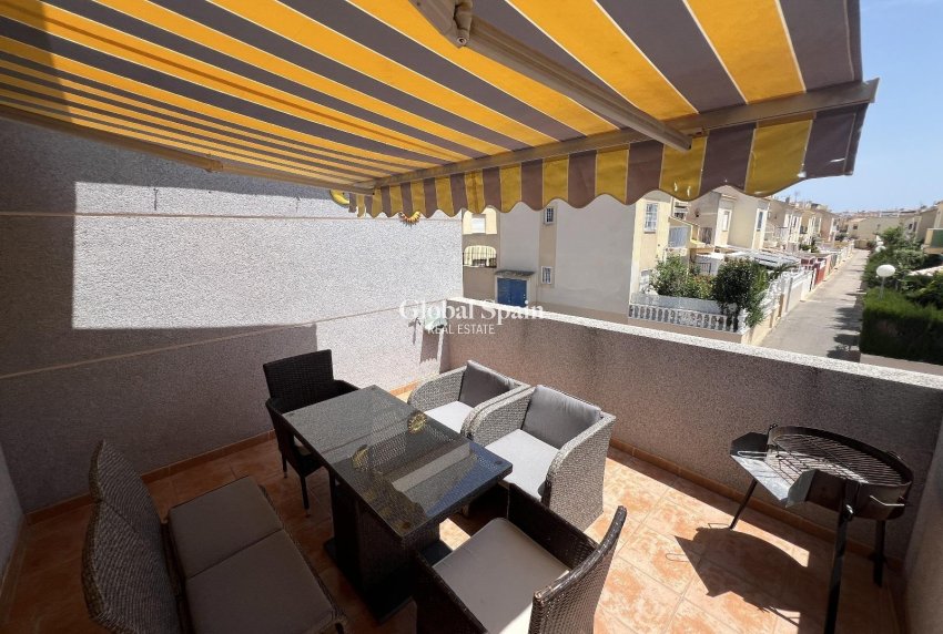 Venta - CASA -
TORREVIEJA - La Siesta - El Salado - Torreta