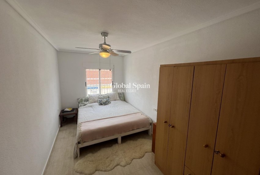 Venta - CASA -
TORREVIEJA - La Siesta - El Salado - Torreta