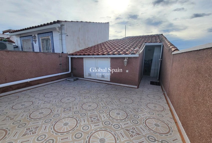 Venta - CASA -
TORREVIEJA - La Siesta - El Salado - Torreta