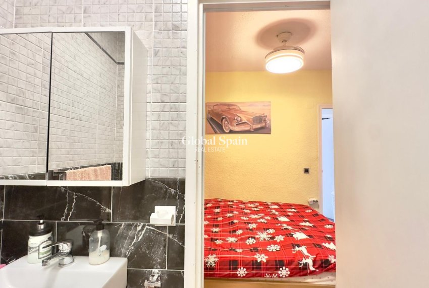 Venta - CASA -
TORREVIEJA - La Siesta - El Salado - Torreta