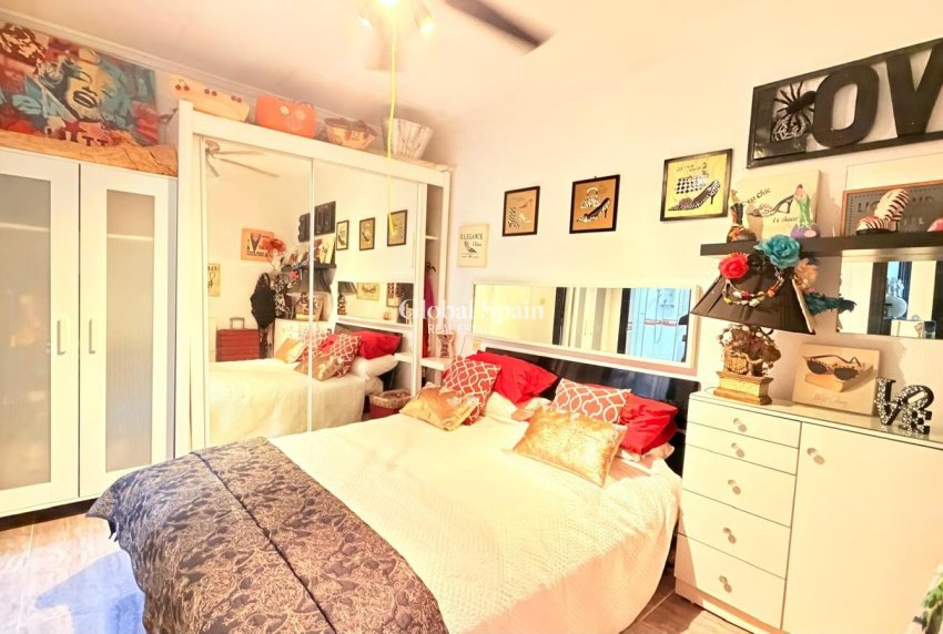Venta - CASA -
TORREVIEJA - La Siesta - El Salado - Torreta
