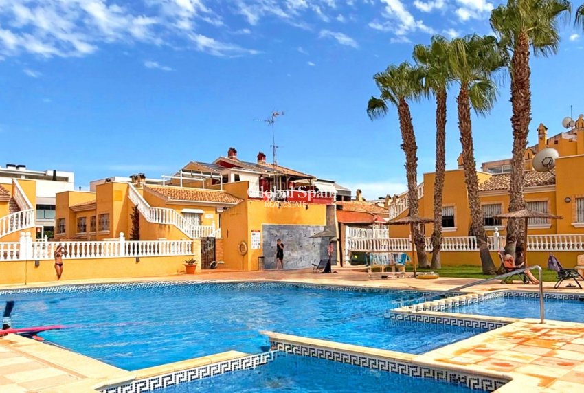 Venta - Casa -
TORREVIEJA - La Siesta - El Salado -  Torreta