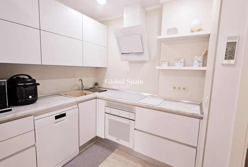 Venta - CASA -
TORREVIEJA - La Siesta